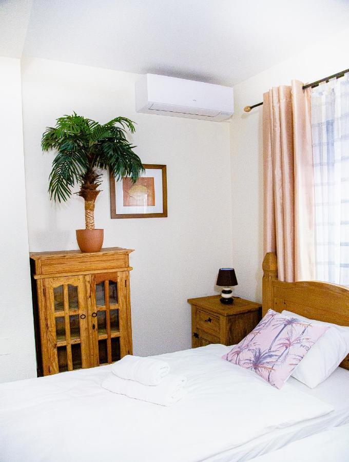 Villa Maria In El Rosario - Mit Sicht Auf Gibralta Marbella Eksteriør bilde