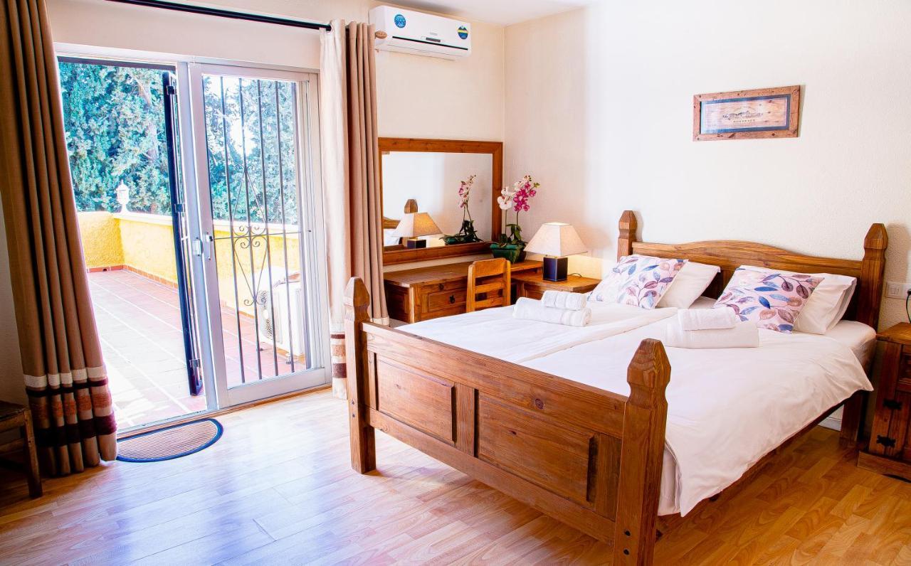 Villa Maria In El Rosario - Mit Sicht Auf Gibralta Marbella Eksteriør bilde